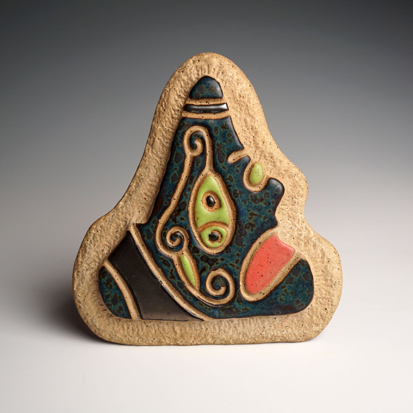 Cemi hecho en ceramica por Nana Abreu