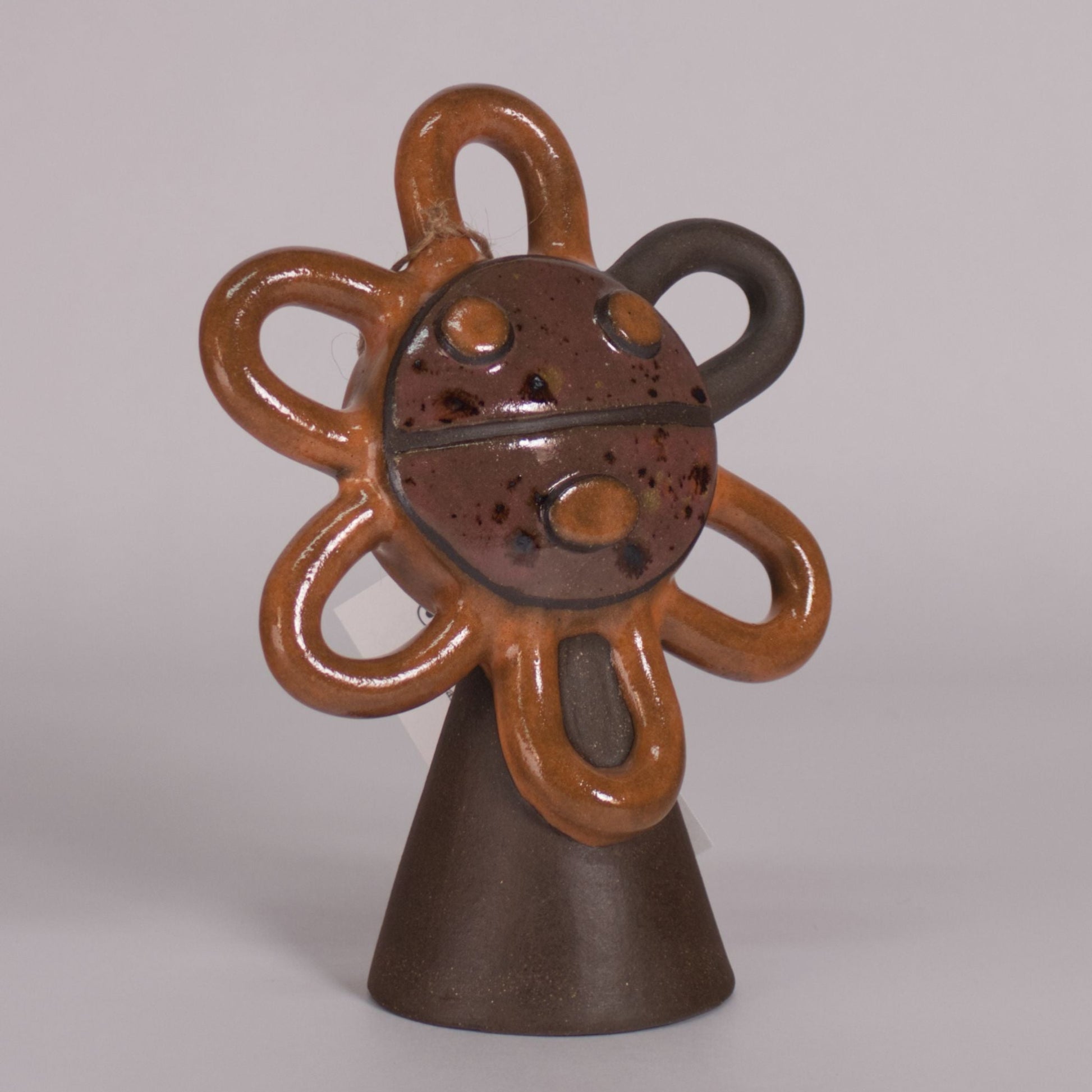 sol de jayuya by Nana Abreu in ceramic brown